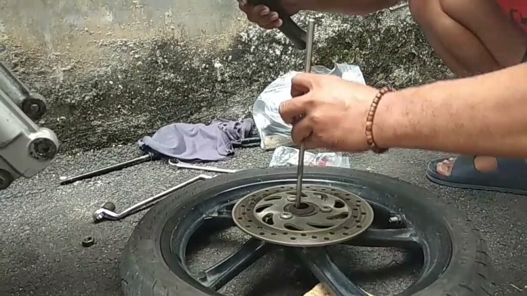 Ukuran Laher Depan Mio